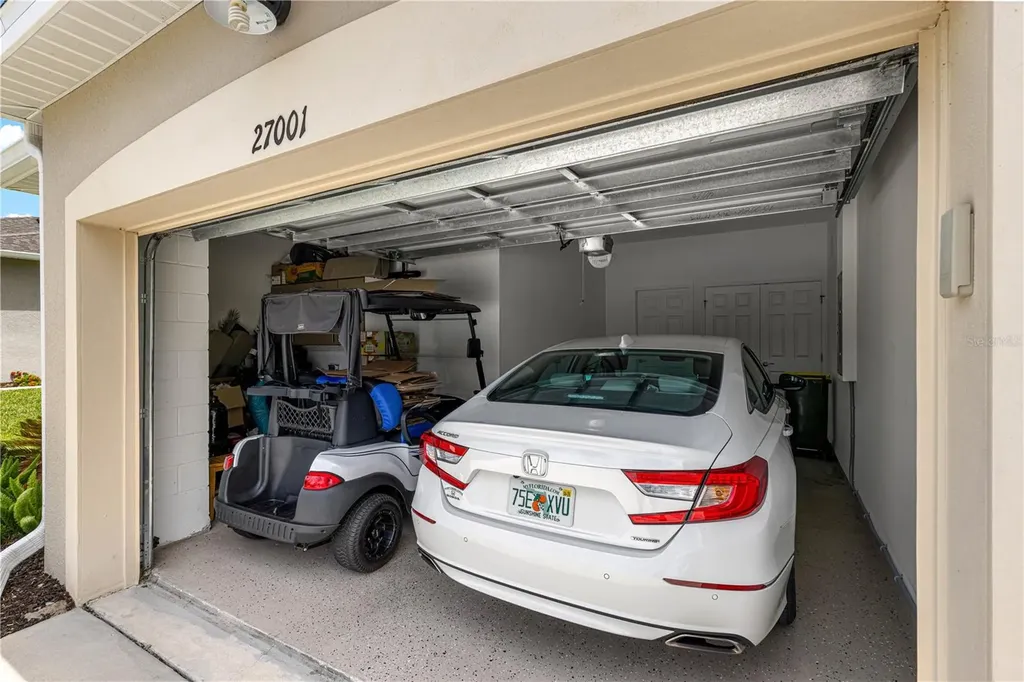 27001 White Plains Way Leesburg FL 34748