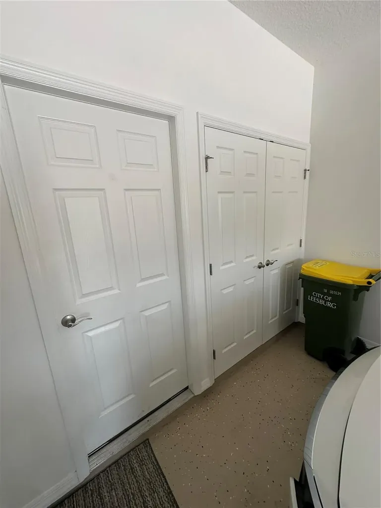 27001 White Plains Way Leesburg FL 34748