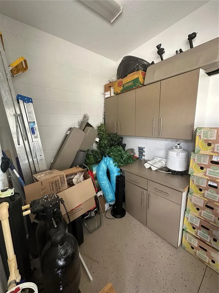 27001 White Plains Way Leesburg FL 34748