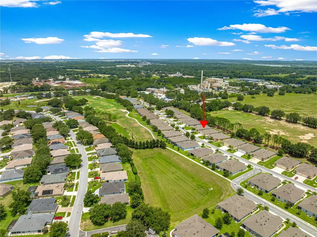 27001 White Plains Way Leesburg FL 34748