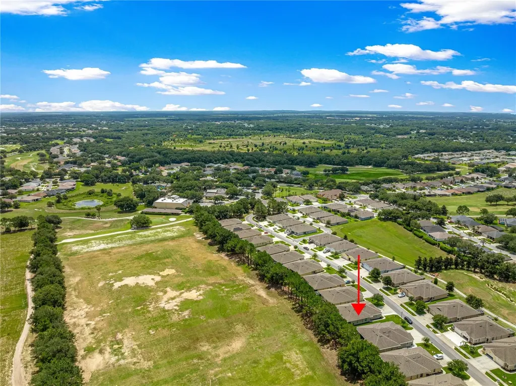 27001 White Plains Way Leesburg FL 34748