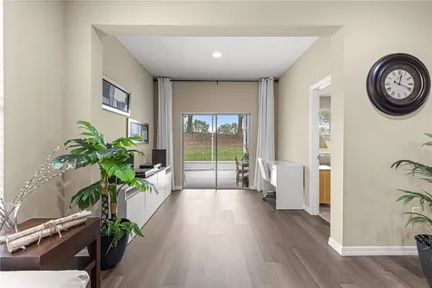27001 White Plains Way Leesburg FL 34748