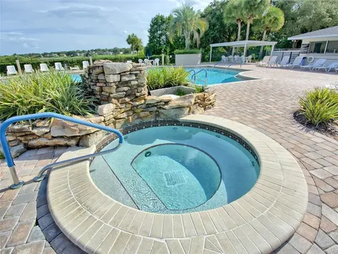 27001 White Plains Way Leesburg FL 34748
