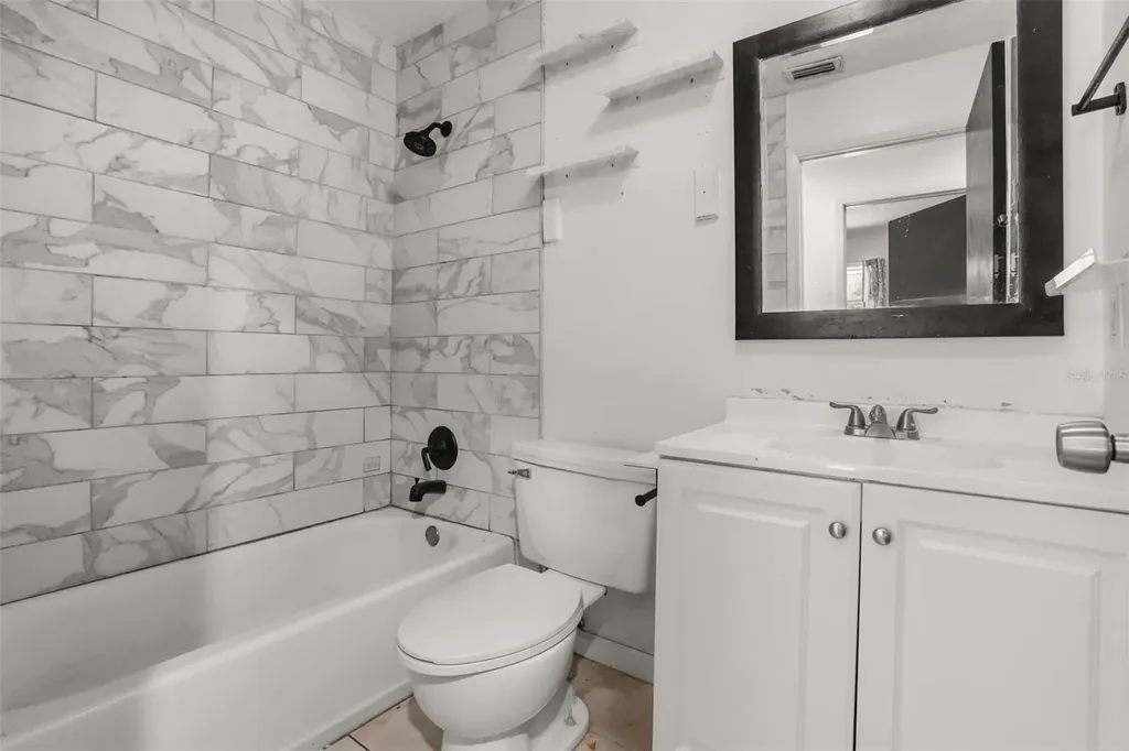 1124 Grant Avenue Mount Dora FL 32757