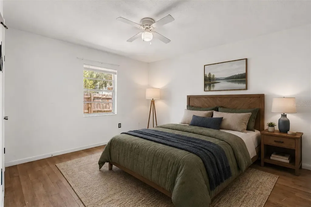 1124 Grant Avenue Mount Dora FL 32757