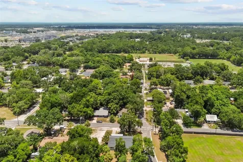 1124 Grant Avenue Mount Dora FL 32757