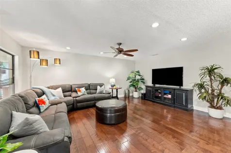 4002 Pebblestone Place Tampa FL 33624