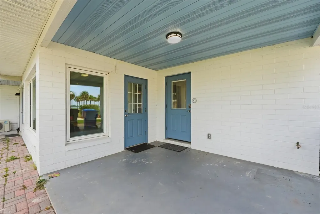 424 Lakeshore Boulevard Kissimmee FL 34741