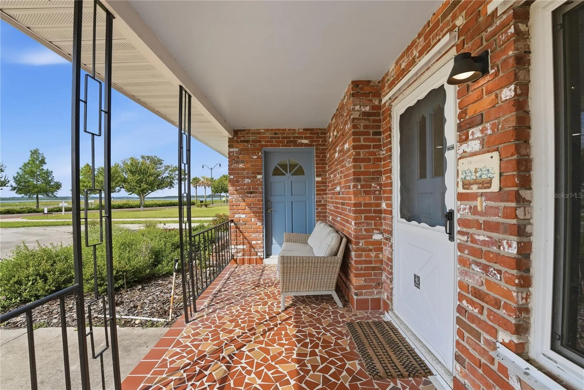 424 Lakeshore Boulevard Kissimmee FL 34741