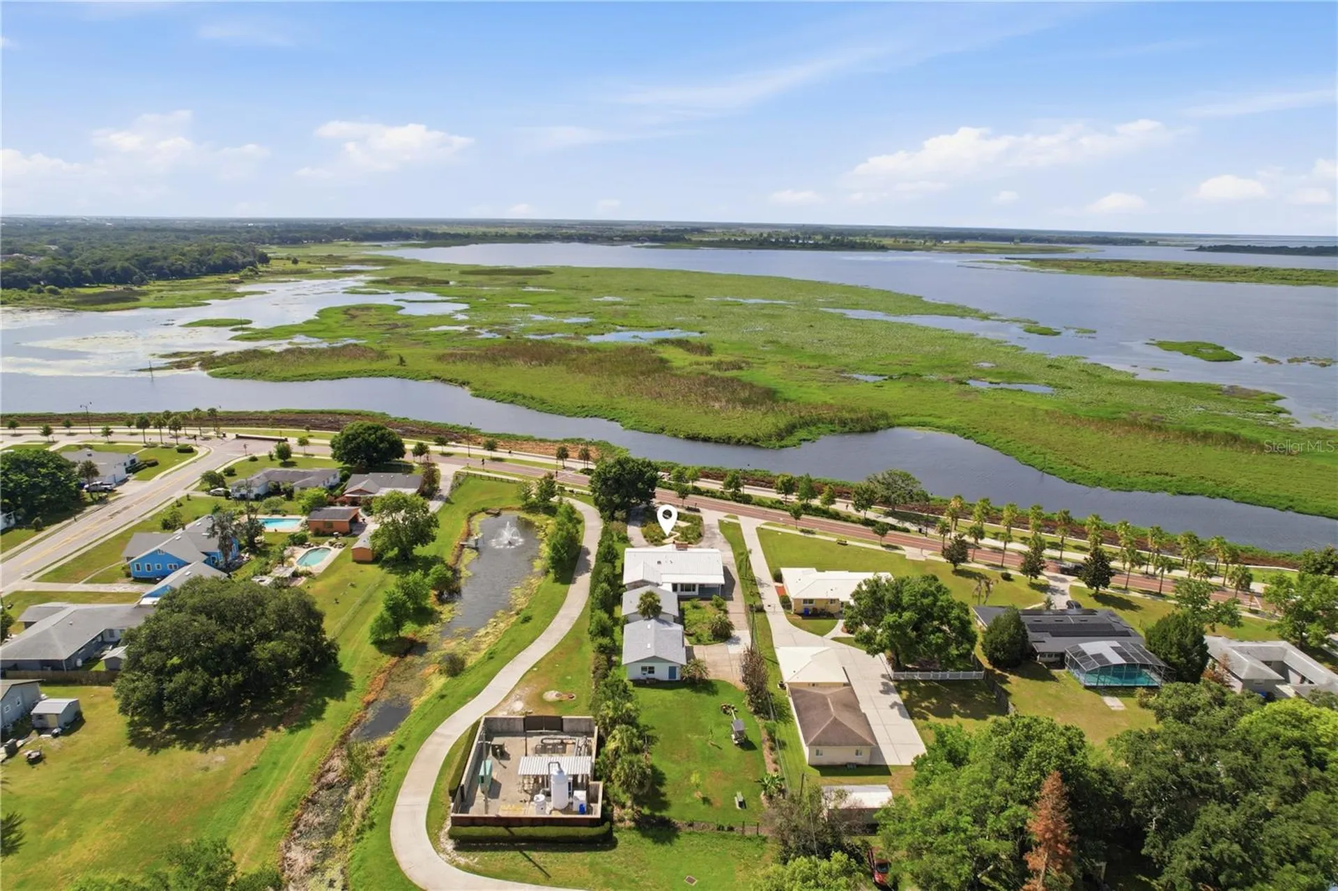 424 Lakeshore Boulevard Kissimmee FL 34741