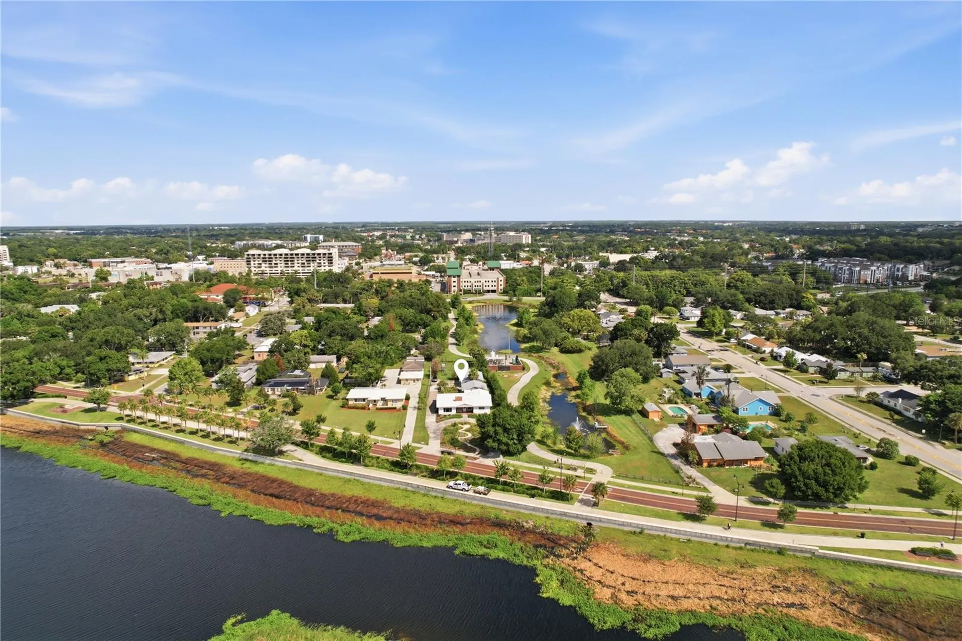 424 Lakeshore Boulevard Kissimmee FL 34741