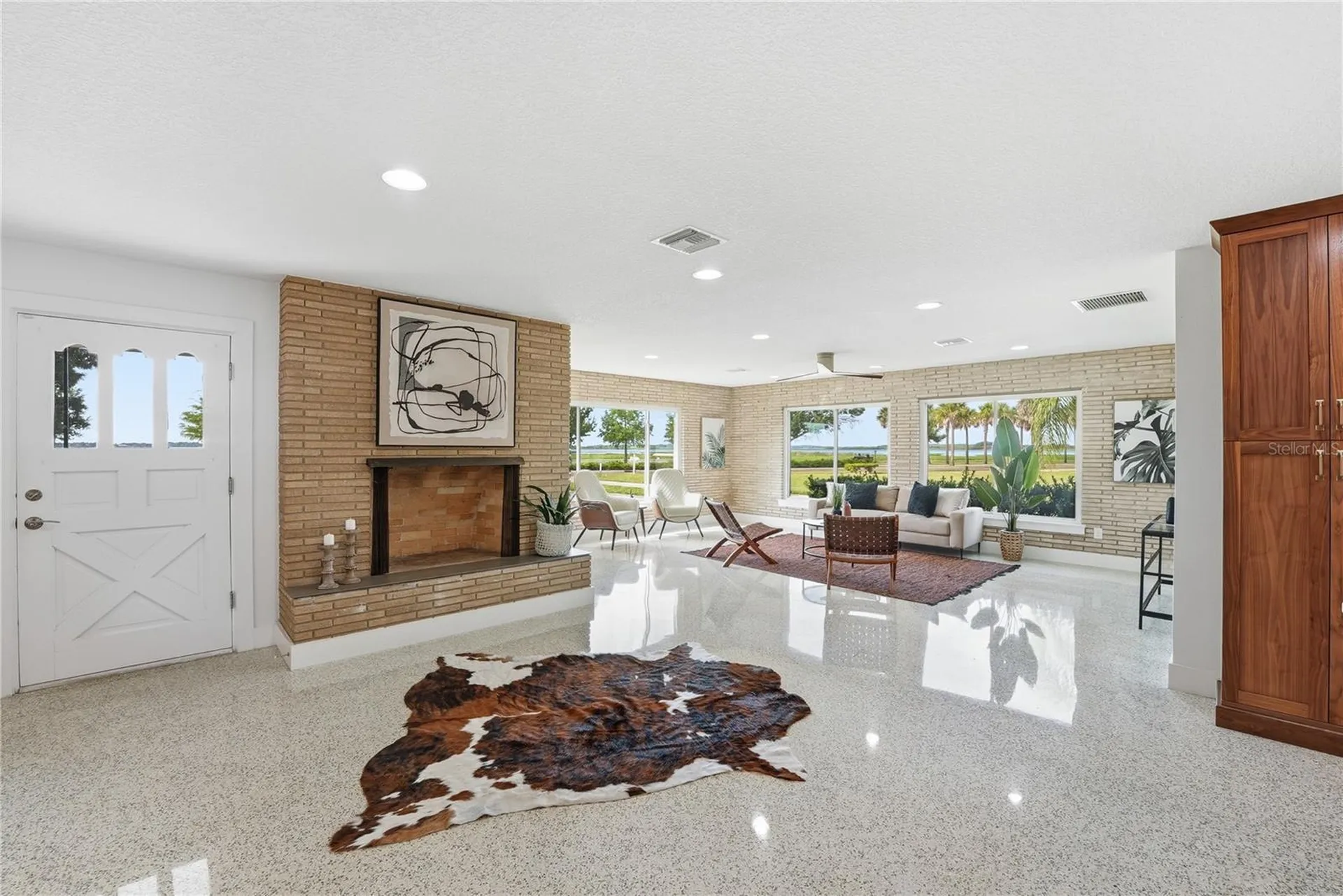 424 Lakeshore Boulevard Kissimmee FL 34741