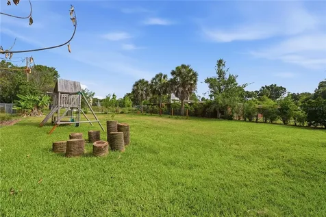 424 Lakeshore Boulevard Kissimmee FL 34741
