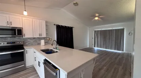6518 Spring Land Court Orlando FL 32818