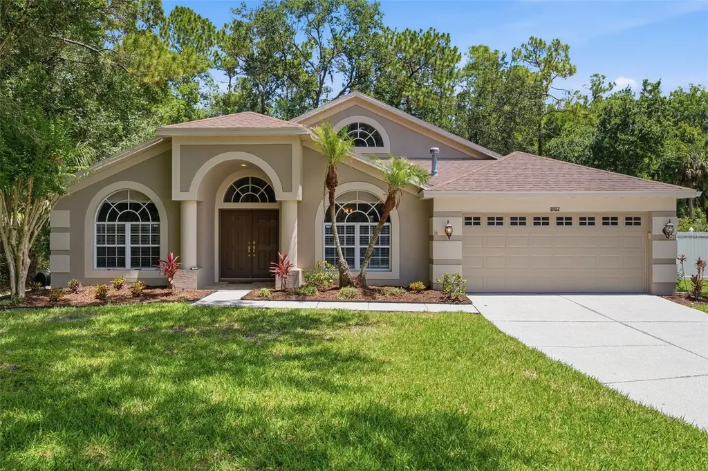 8102 Kendelwick Court Tampa FL 33647