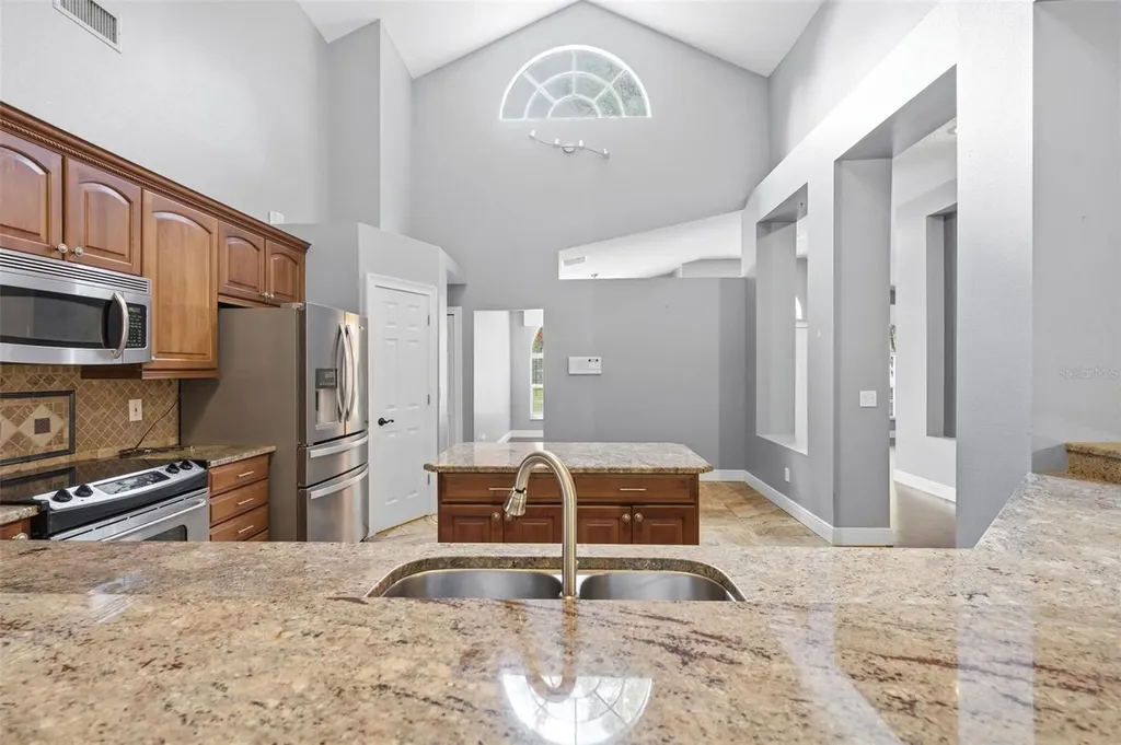 8102 Kendelwick Court Tampa FL 33647