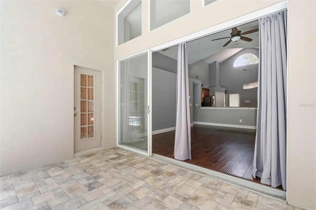 8102 Kendelwick Court Tampa FL 33647