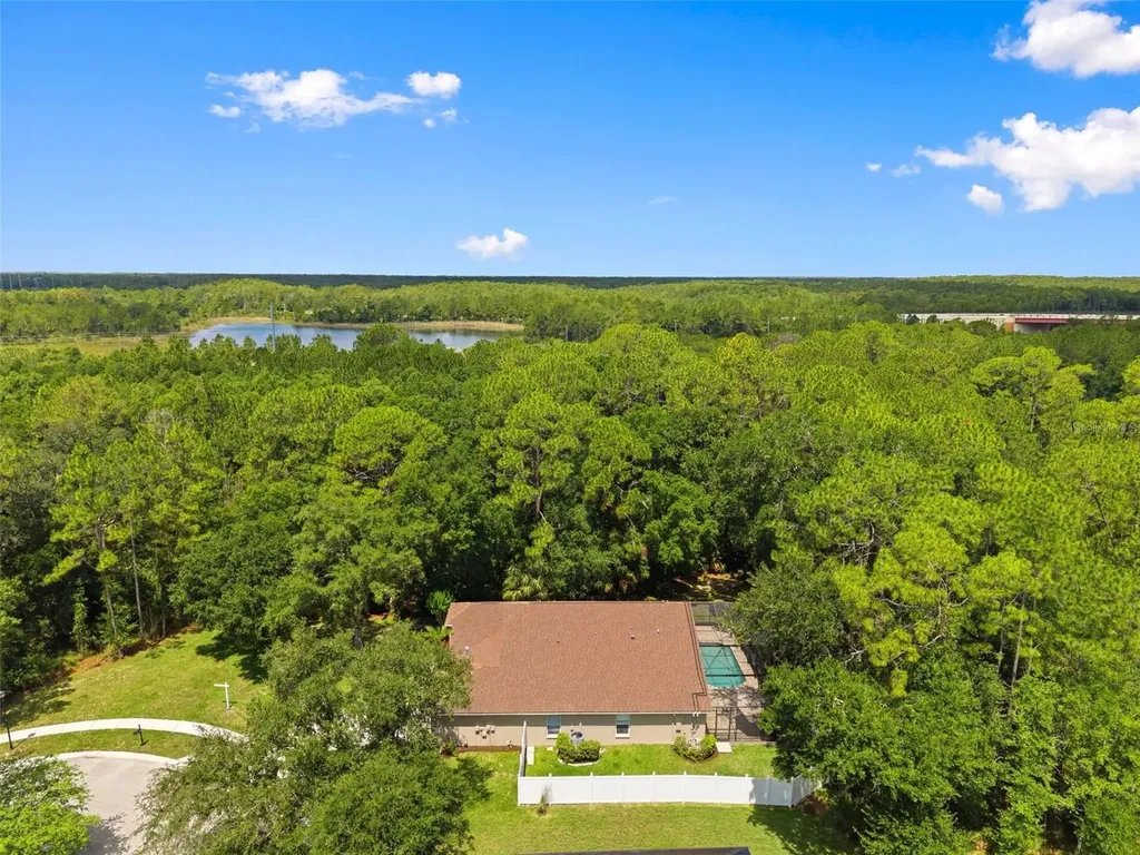 8102 Kendelwick Court Tampa FL 33647