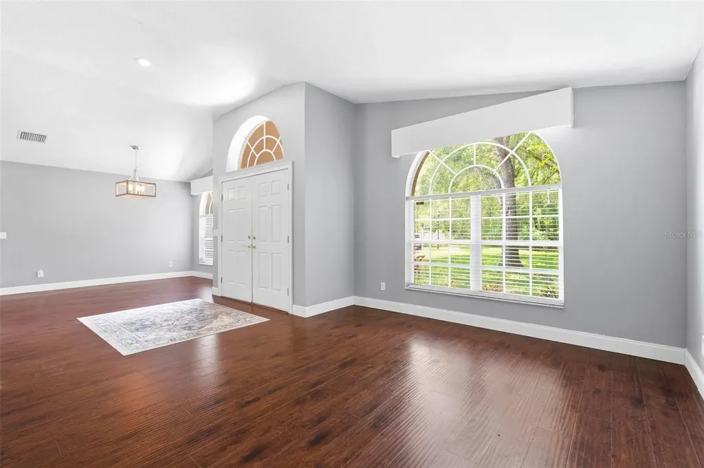 8102 Kendelwick Court Tampa FL 33647