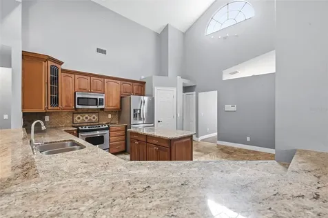 8102 Kendelwick Court Tampa FL 33647