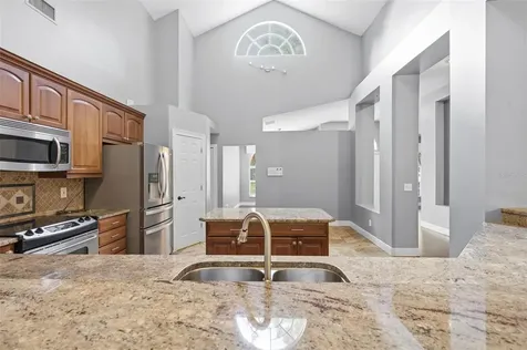 8102 Kendelwick Court Tampa FL 33647