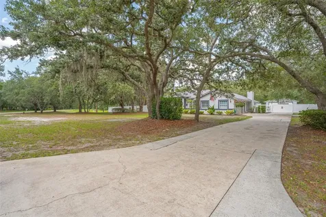 361 Lake Lenelle Drive Chuluota FL 32766
