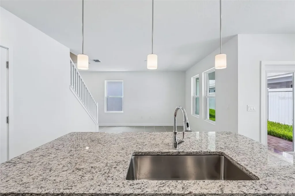 2692 Meadow Crest Drive St Cloud FL 34773