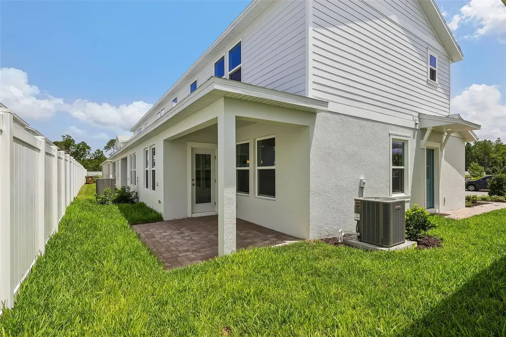 2692 Meadow Crest Drive St Cloud FL 34773