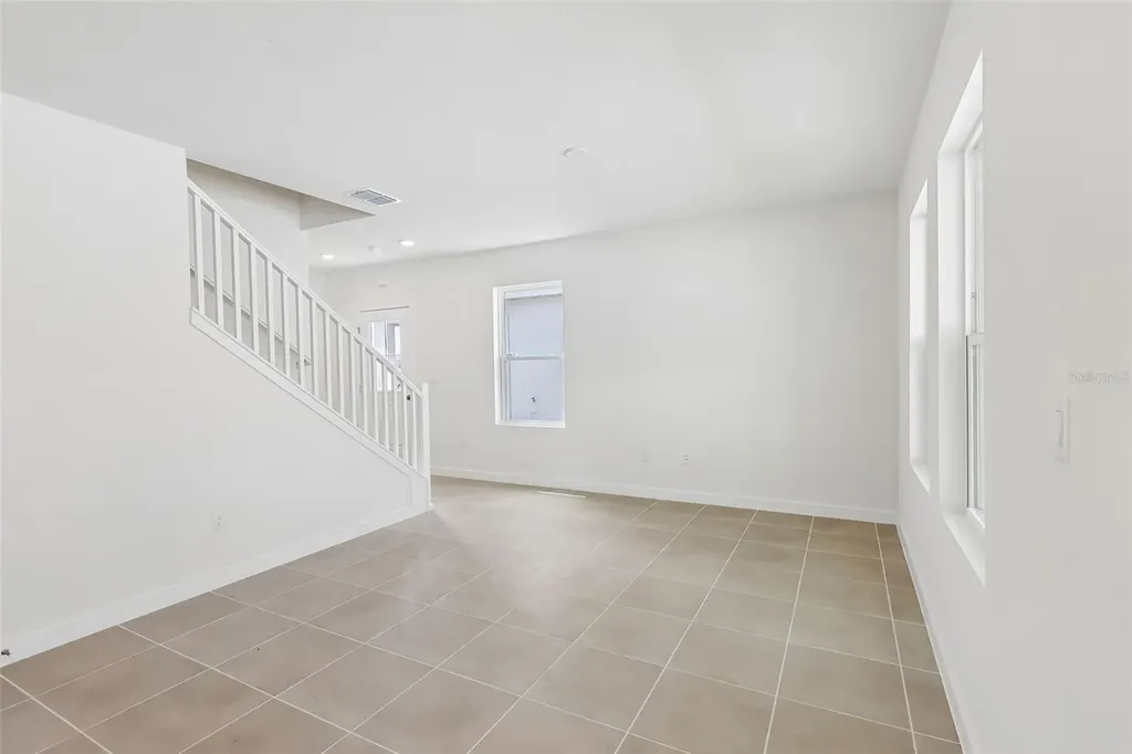 2692 Meadow Crest Drive St Cloud FL 34773