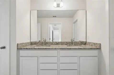 2692 Meadow Crest Drive St Cloud FL 34773
