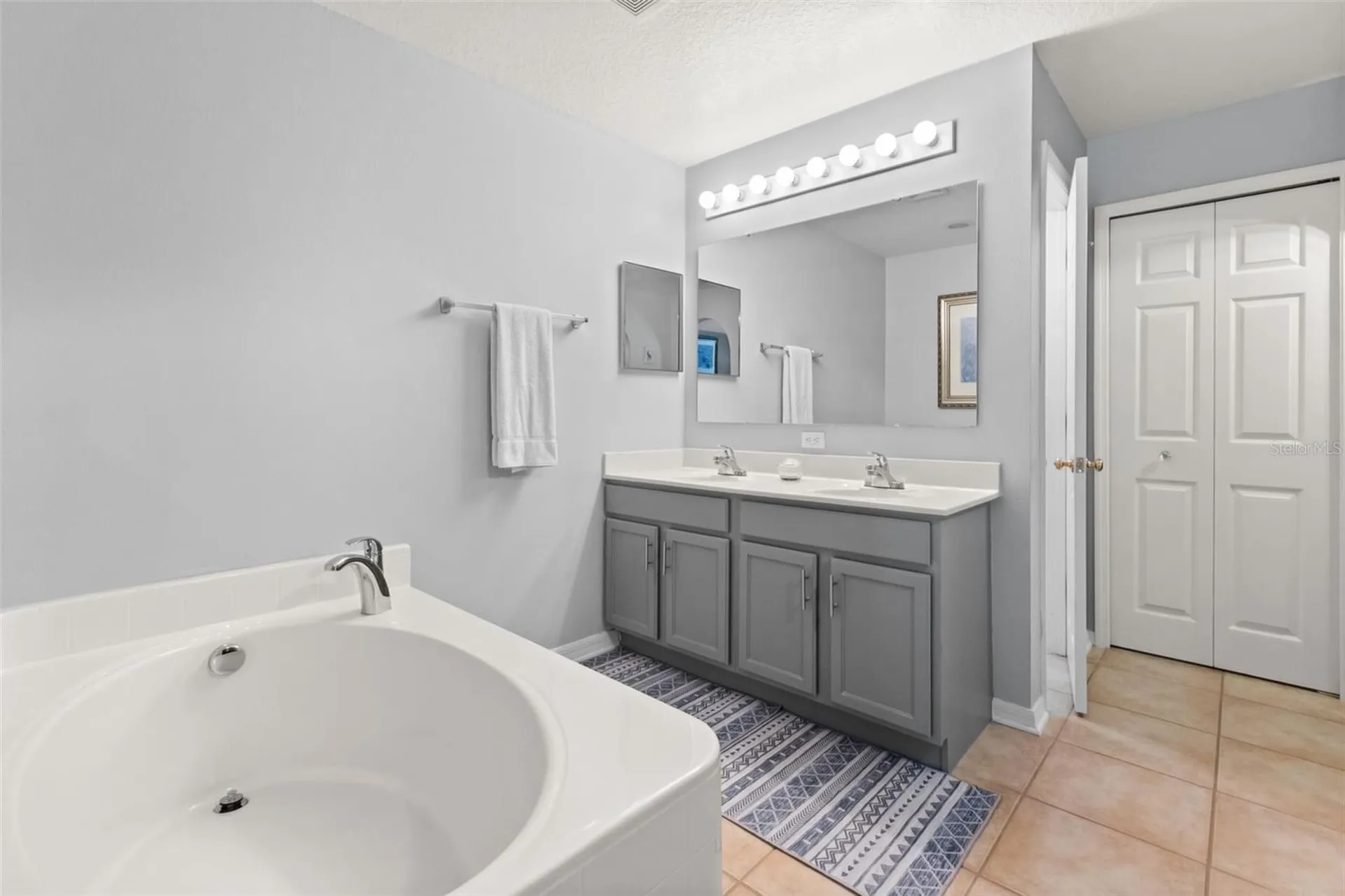 302 Lake Shepard Drive Apopka FL 32703