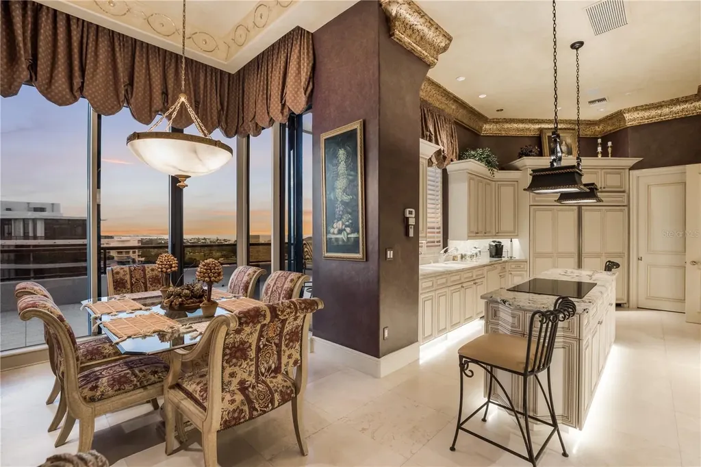 415 L Ambiance Drive Longboat Key FL 34228