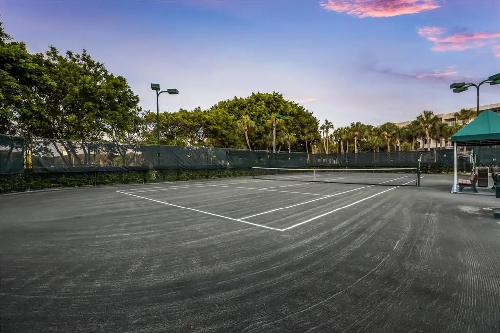 415 L Ambiance Drive Longboat Key FL 34228