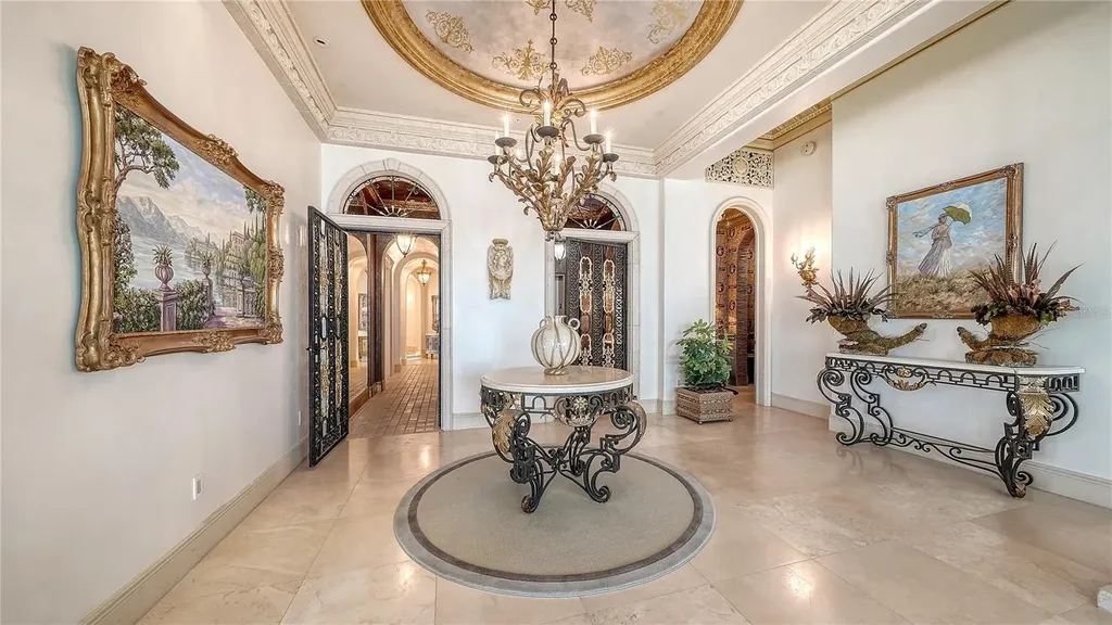 415 L Ambiance Drive Longboat Key FL 34228