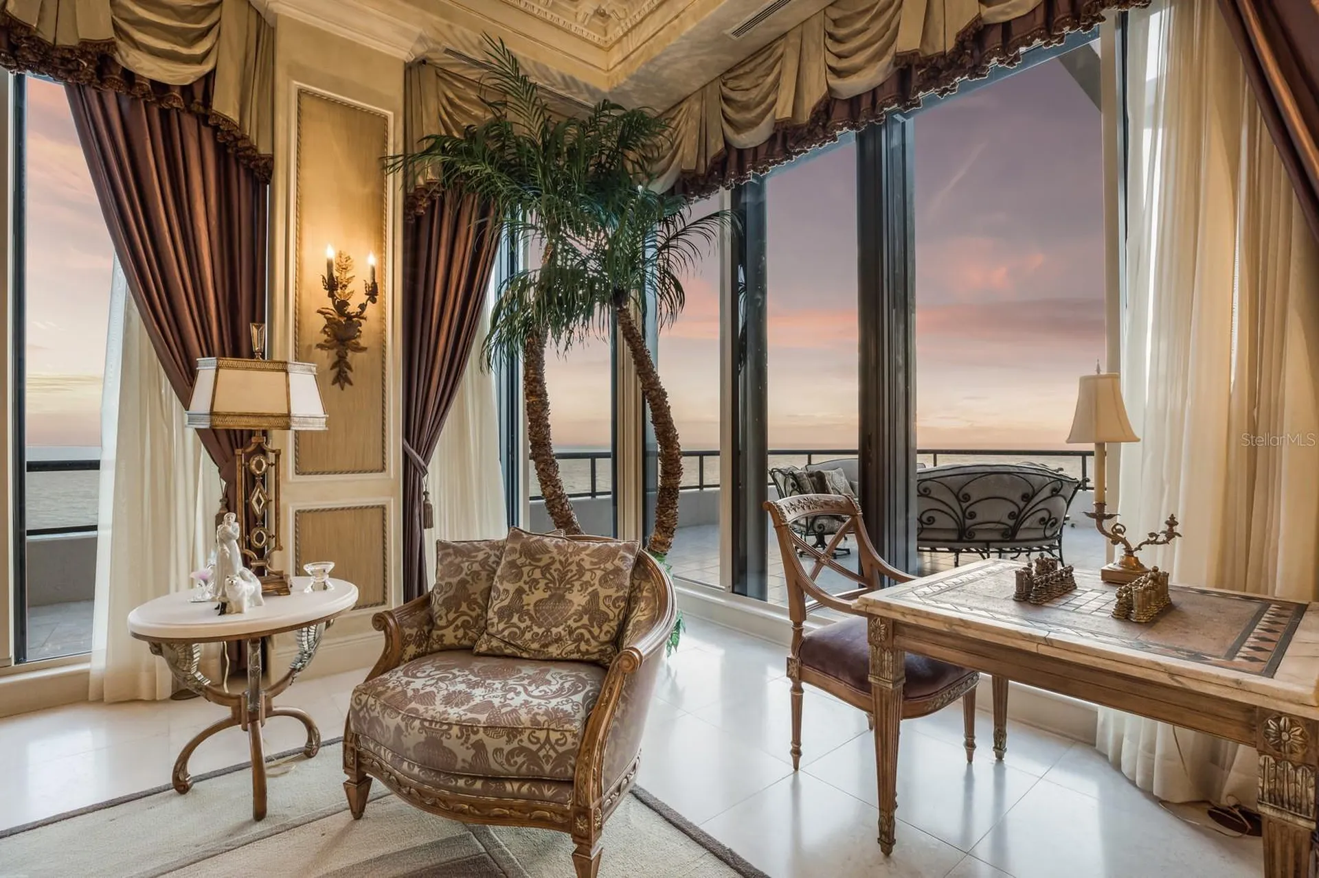 415 L Ambiance Drive Longboat Key FL 34228