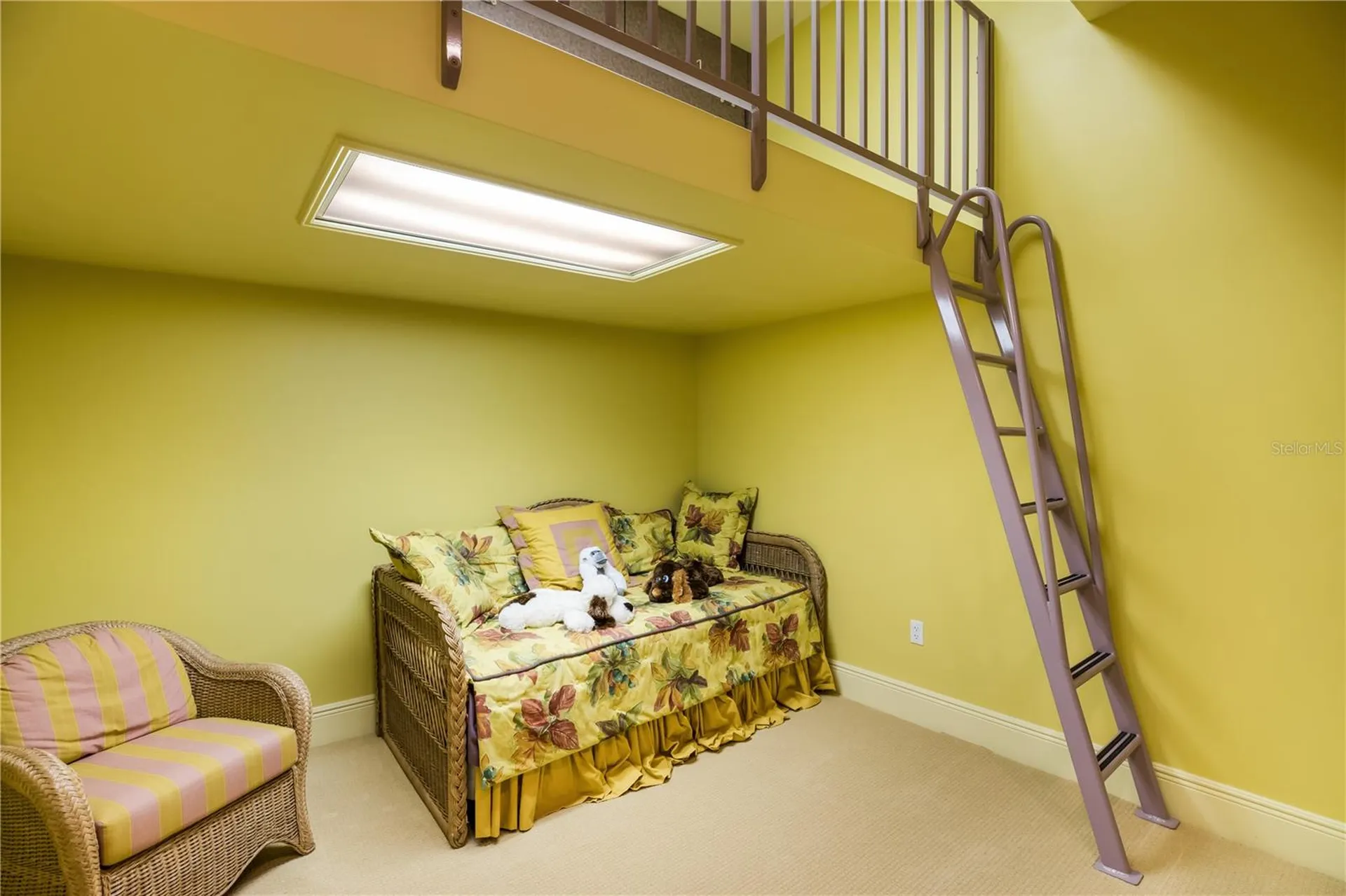 415 L Ambiance Drive Longboat Key FL 34228