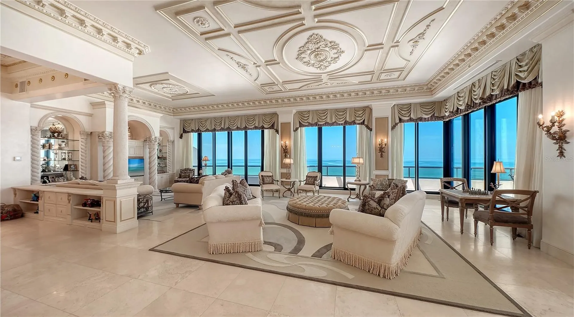 415 L Ambiance Drive Longboat Key FL 34228