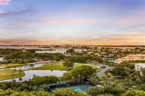 415 L Ambiance Drive Longboat Key FL 34228