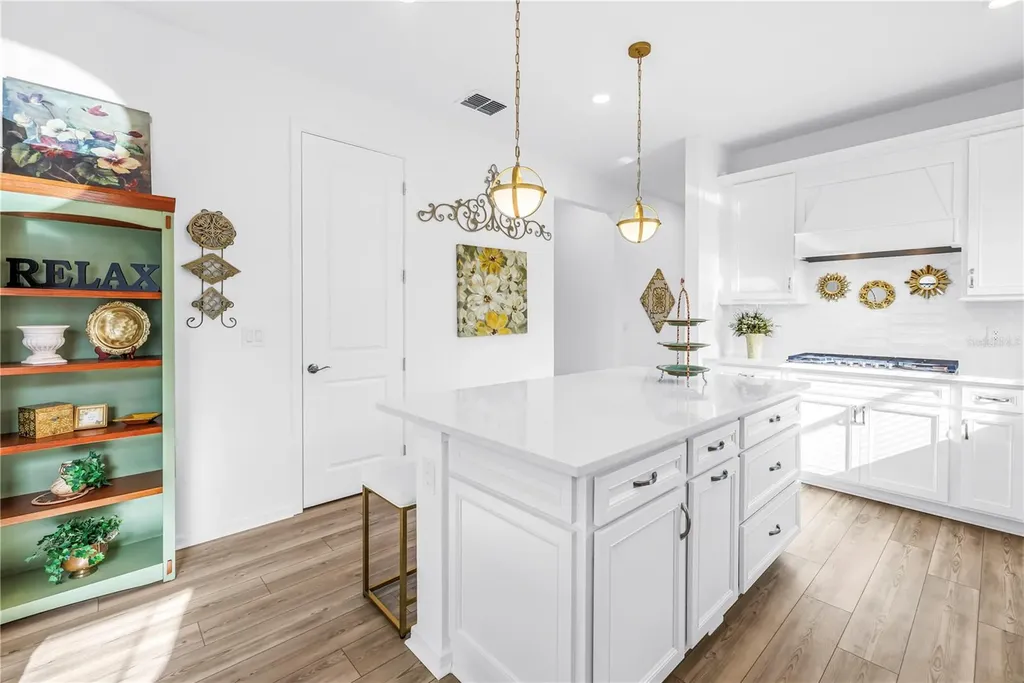 9442 Ballaster Pointe Parrish FL 34219
