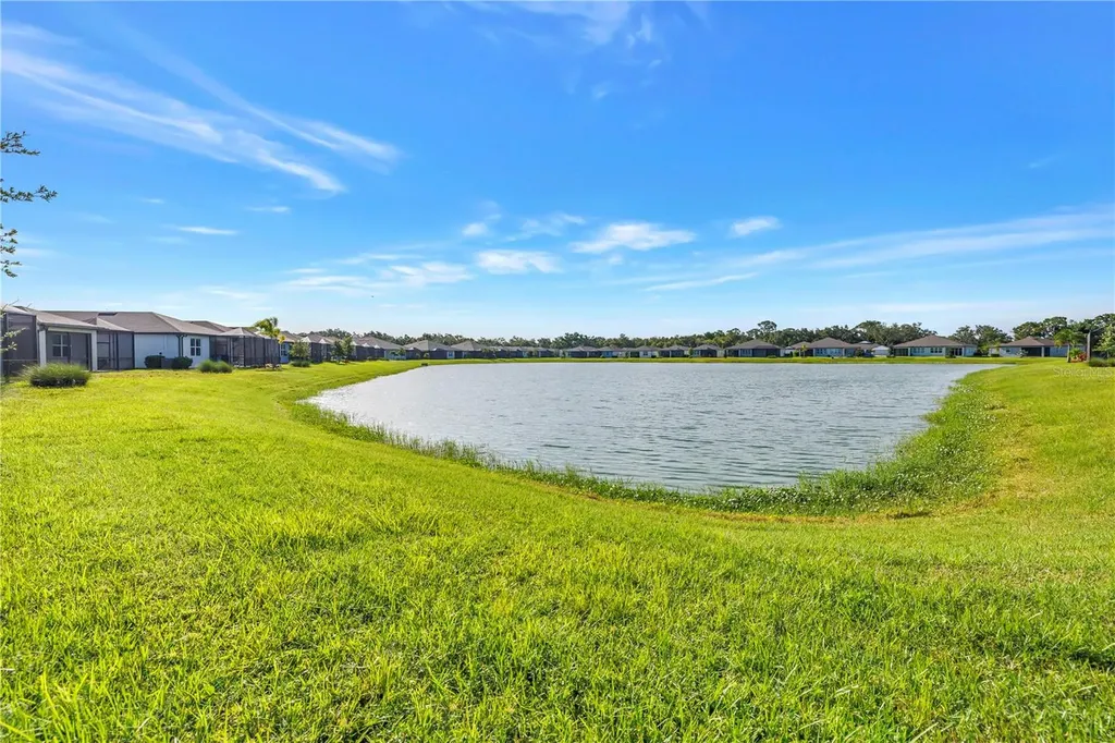 9442 Ballaster Pointe Parrish FL 34219