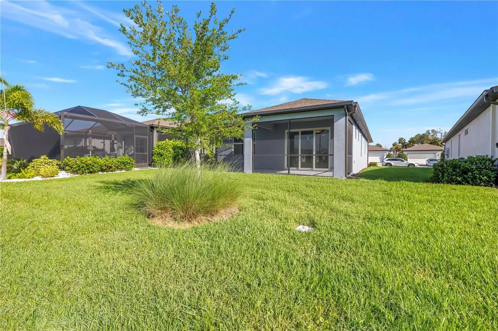 9442 Ballaster Pointe Parrish FL 34219