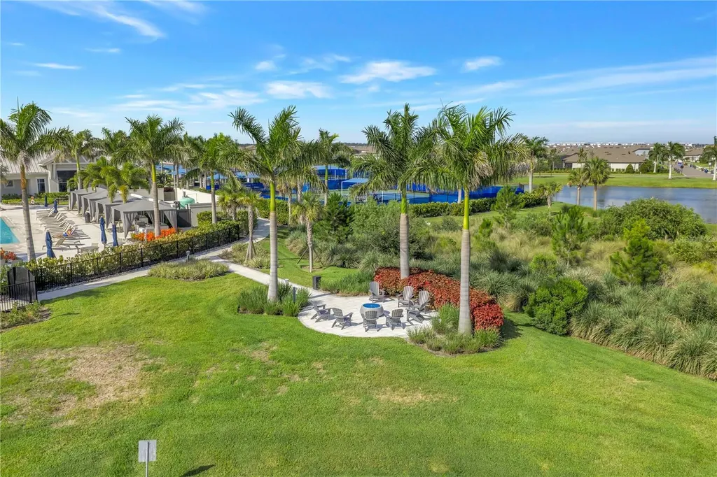 9442 Ballaster Pointe Parrish FL 34219