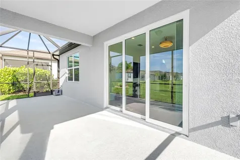 9442 Ballaster Pointe Parrish FL 34219