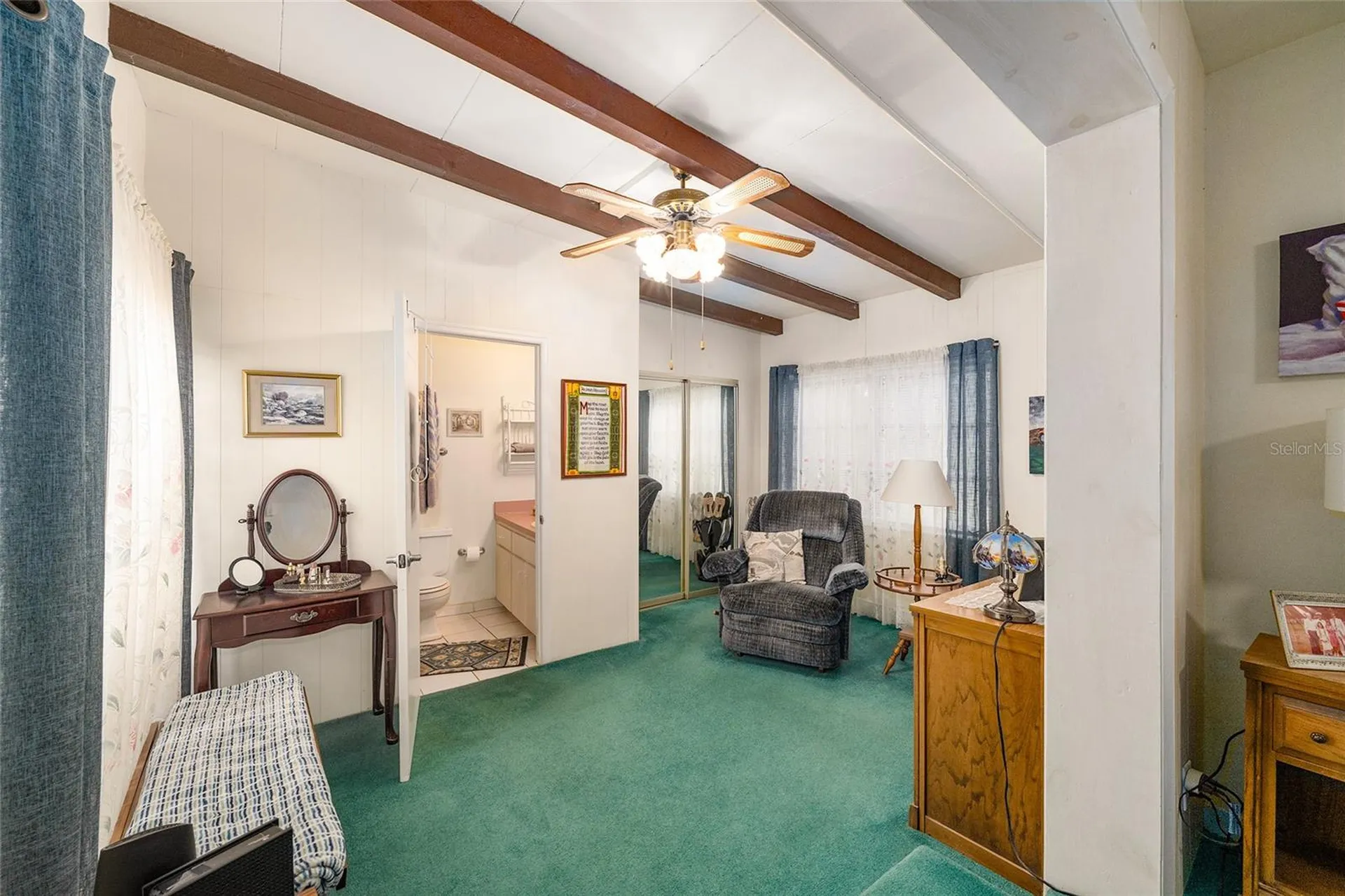 2345 Cr 453 Lake Panasoffkee FL 33538