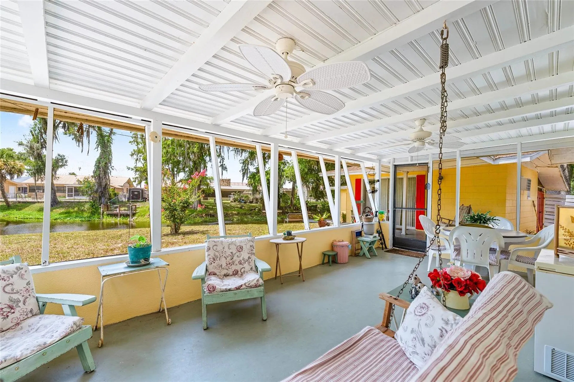 2345 Cr 453 Lake Panasoffkee FL 33538
