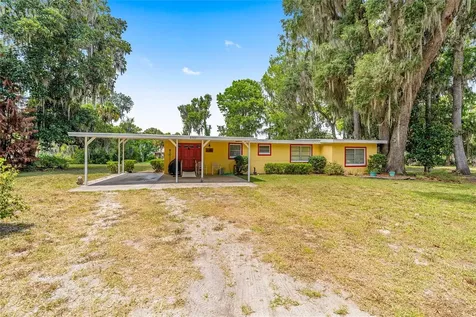 2345 Cr 453 Lake Panasoffkee FL 33538