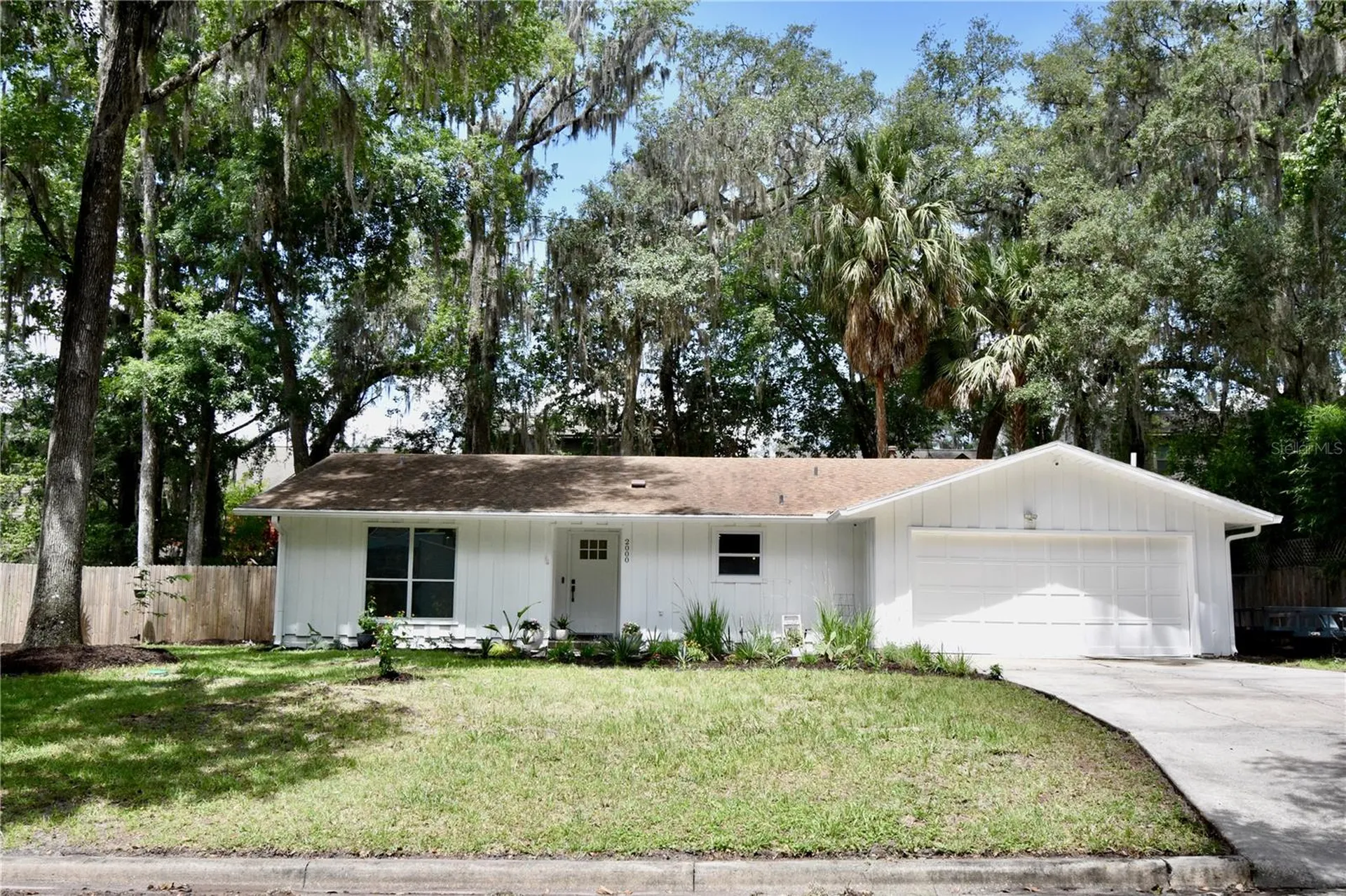 2000 SW 11th Terrace Gainesville FL 32601