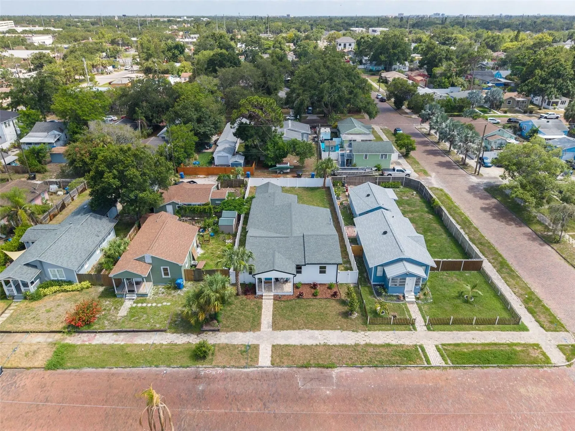 3544 4th Avenue N St Petersburg FL 33713