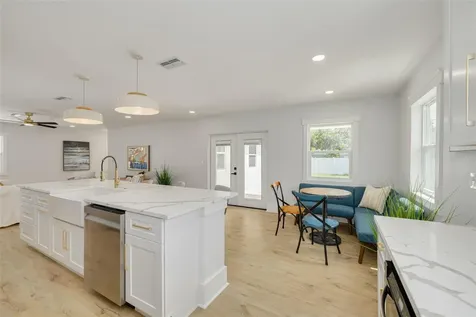 3544 4th Avenue N St Petersburg FL 33713