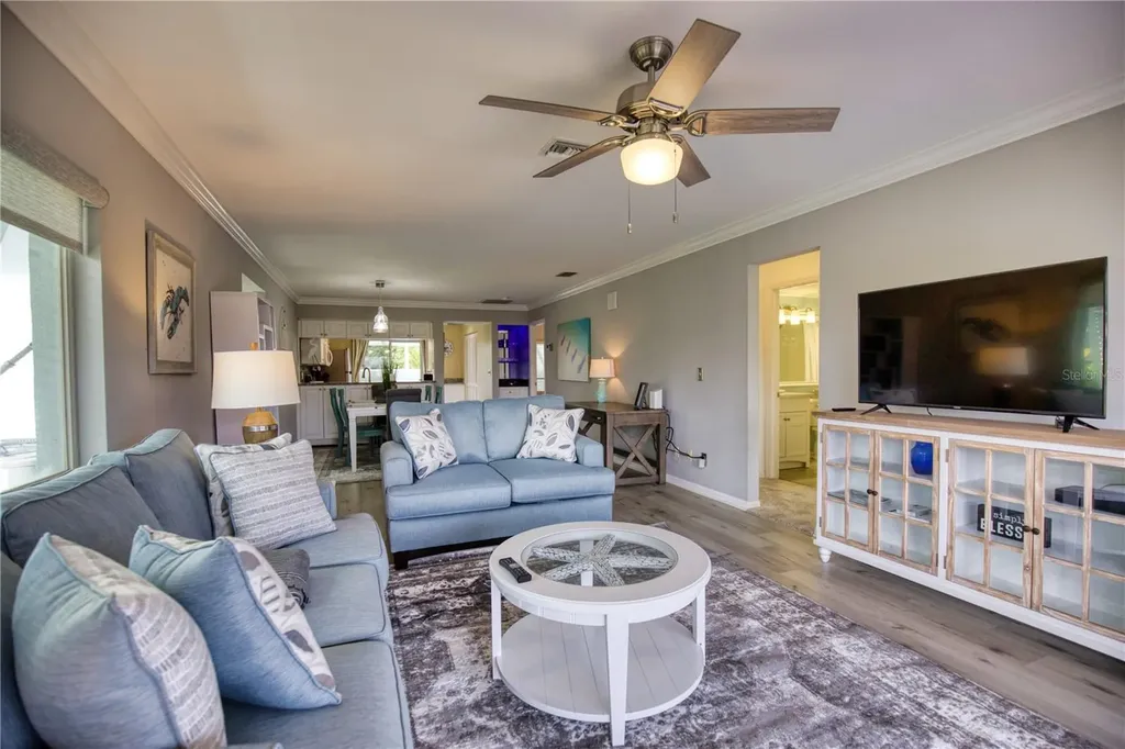 208 Cerromar Way S Venice FL 34293